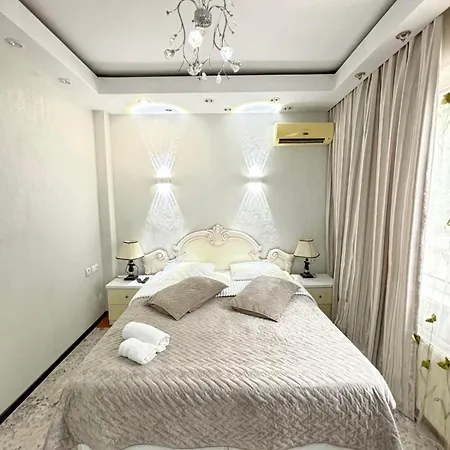 Отель Bella Donna 3*
